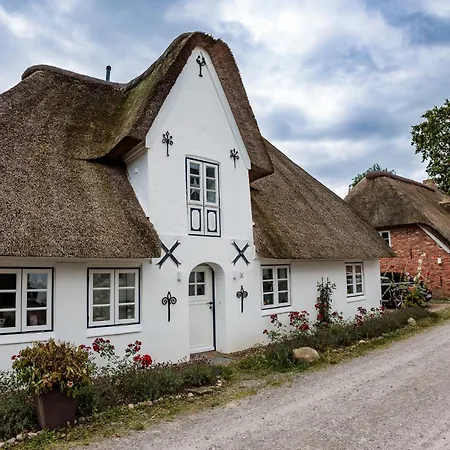 Witte Hus Holiday home Wyk auf Foehr